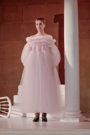 Molly Goddard, making tulle look expensive and luxurious, incredible